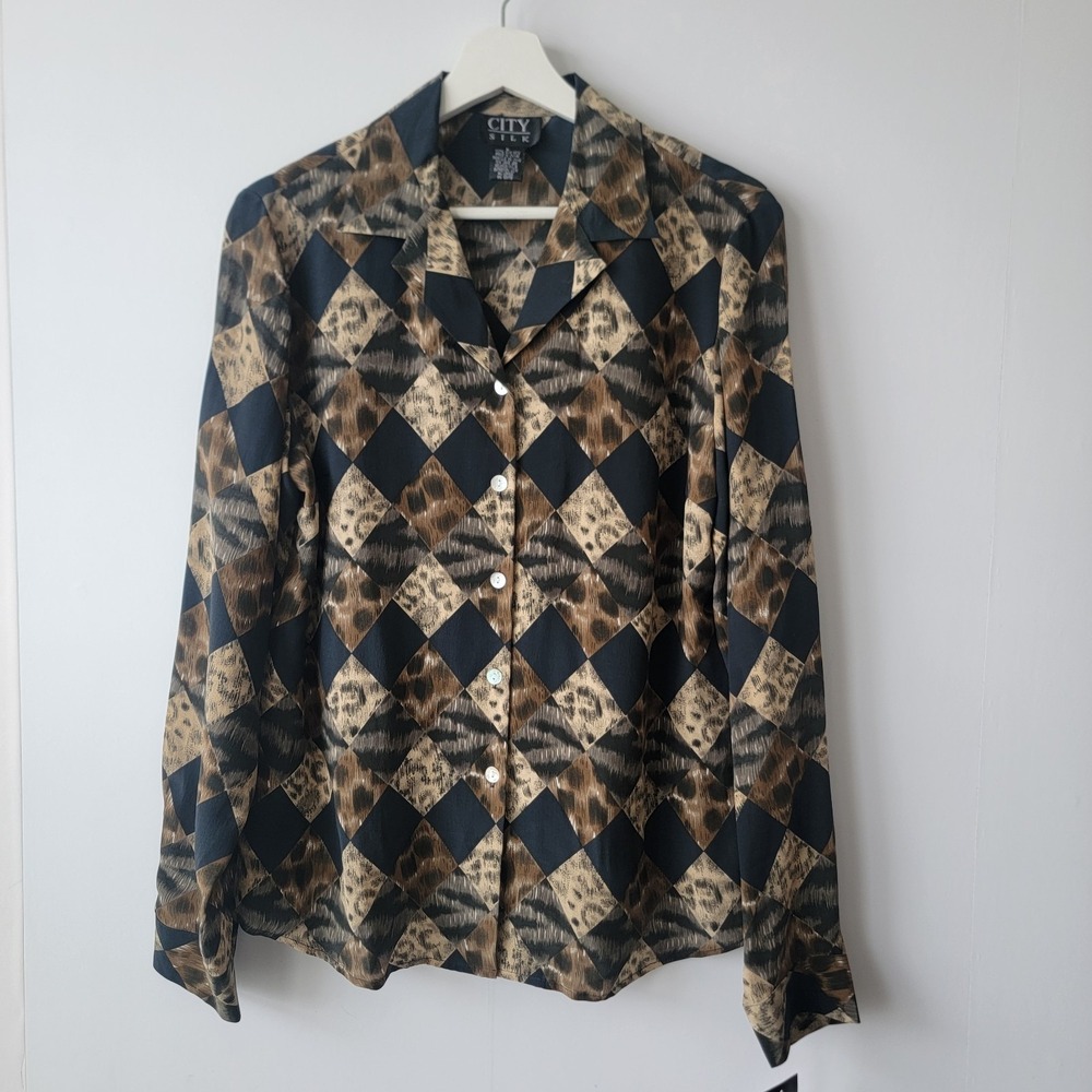 city silk women's geometric 100% silk top button up size L button up long sleeve